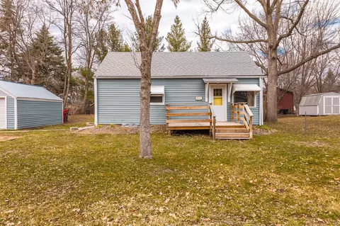 917 Darling Ave, Alexandria, MN 56308