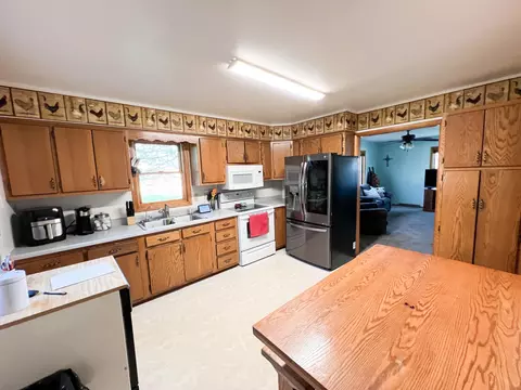 634 Kentucky Ave, Adrian, MN 56110 photo 11