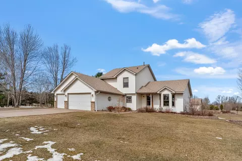 5600 277th St, Wyoming, MN 55092