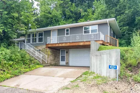 w324 Lipinski Lane, Fountain City, WI 54629