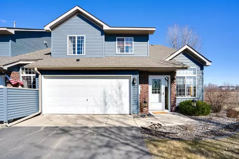 2064 Willow Cir, Centerville, MN 55038