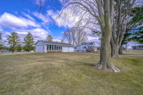 2040 60th Ave, Baldwin, WI 54002