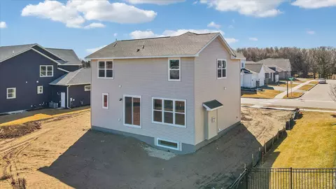 Exterior - 2555 Sofia Ln, Hudson, WI 54016 photo 6 of 7