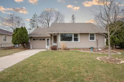 1643 2nd Ave NE, Rochester, MN 55906