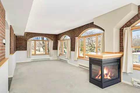 2040 Como Ave #201, Saint Paul, MN 55108