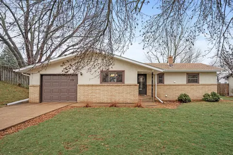 2406 Burke Ave E, North Saint Paul, MN 55109