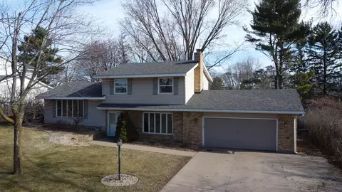 1423 Frear St, Hudson, WI 54016