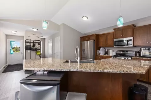 883 Holton Ave, Brainerd, MN 56401 photo 5
