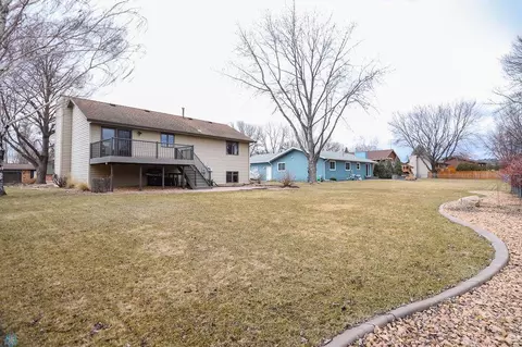 1601 30th Ave S, Fargo, ND 58103 photo 22
