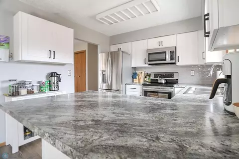 1601 30th Ave S, Fargo, ND 58103 photo 5