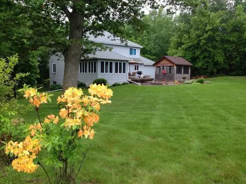 12402 288th St, Lindstrom, MN 55045