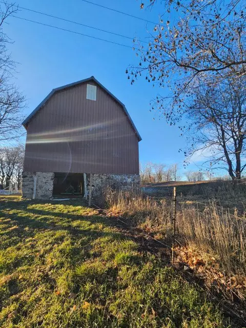 Exterior - 5320 30th St W, Webster, MN 55088 photo 7 of 12