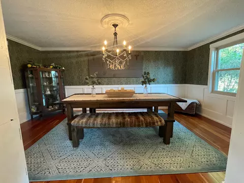 Dining - 5320 30th St W, Webster, MN 55088 photo 1 of 1
