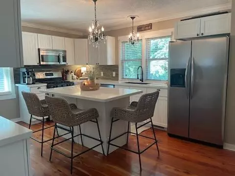 Kitchen - 5320 30th St W, Webster, MN 55088 photo 2 of 2