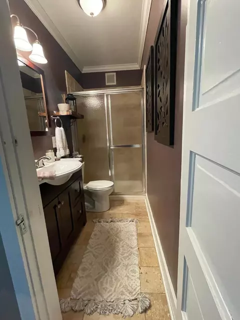 Bath - 5320 30th St W, Webster, MN 55088 photo 1 of 3