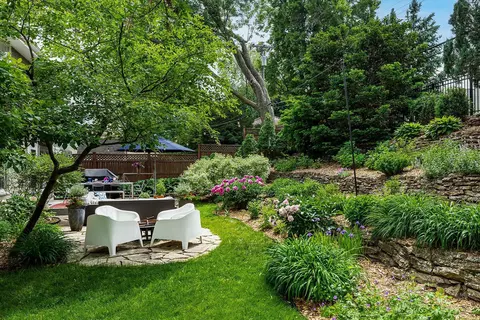 Exterior - 4824 Maple Rd, Edina, MN 55424 photo 2 of 6