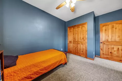 Bedroom - 153 Shoreview Dr, Elysian, MN 56028 photo 6 of 8