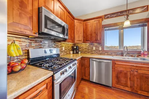 Kitchen - 153 Shoreview Dr, Elysian, MN 56028 photo 3 of 5