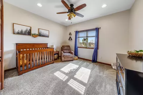 Bedroom - 153 Shoreview Dr, Elysian, MN 56028 photo 1 of 8