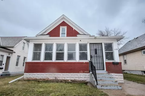 1126 Albemarle St, Saint Paul, MN 55117