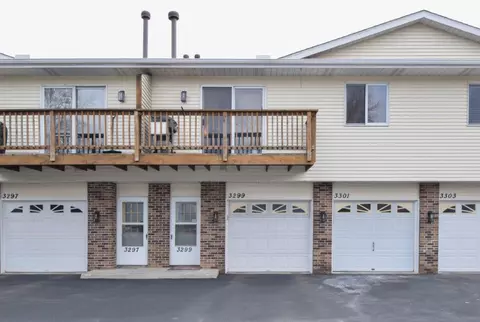 3299 Greenbrier St #D103, Vadnais Heights, MN 55127