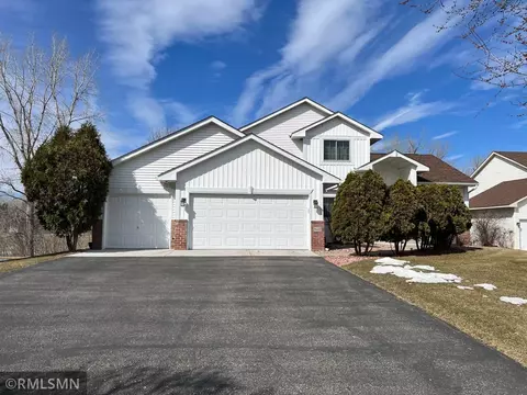 8660 Maryland Ct N, Brooklyn Park, MN 55445