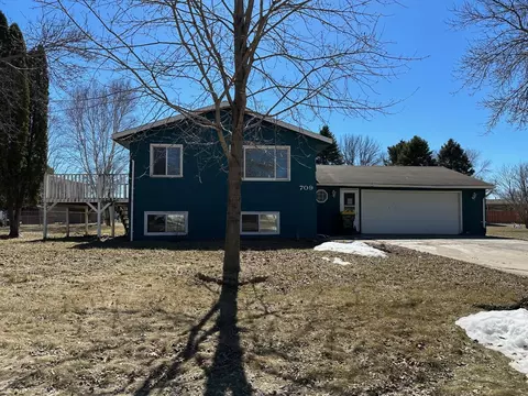 709 27th Ave SW, Willmar, MN 56201