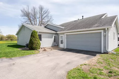 1624 10th Ave SE #27, Rochester, MN 55904