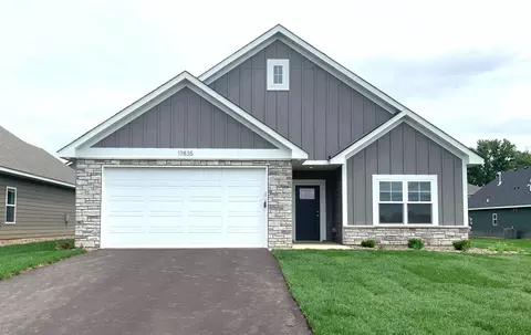 17835 Hamburg Ave, Lakeville, MN 55044