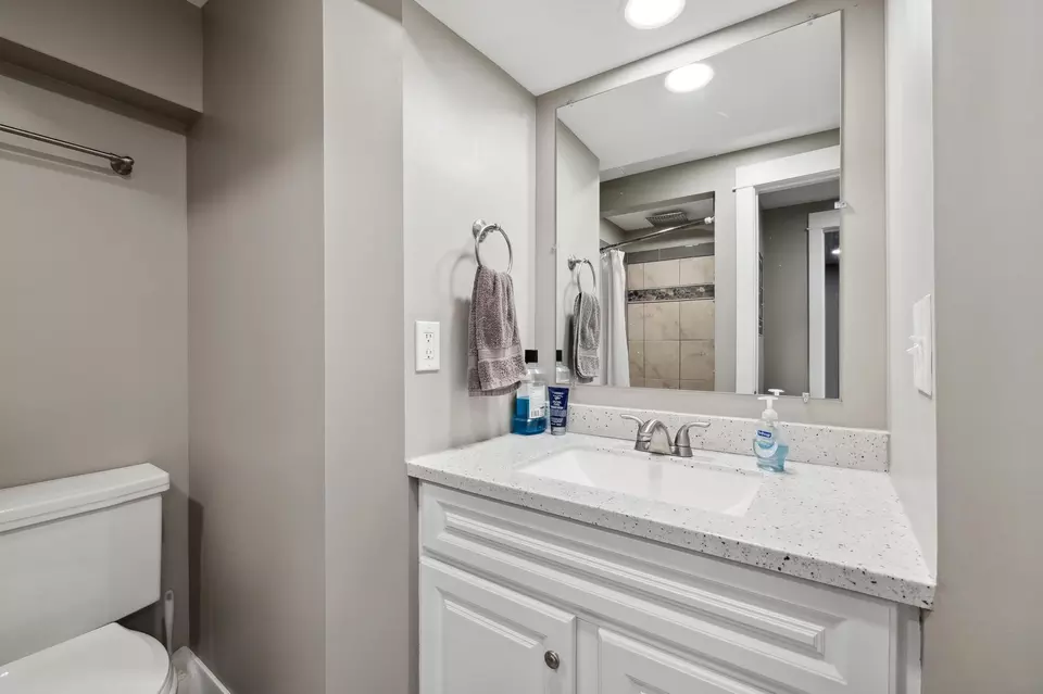Bath - 7640 W 14th St, Saint Louis Park, MN 55426 photo 4 of 5