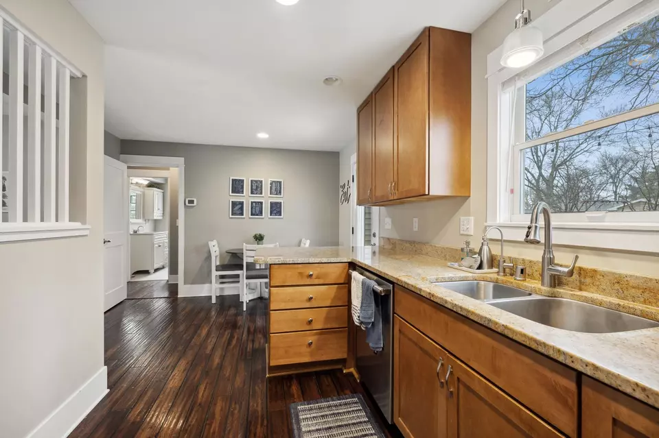 Kitchen - 7640 W 14th St, Saint Louis Park, MN 55426 photo 4 of 5