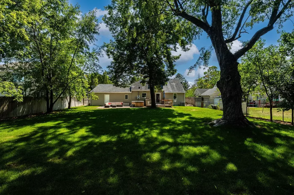 Exterior - 7640 W 14th St, Saint Louis Park, MN 55426 photo 8 of 8