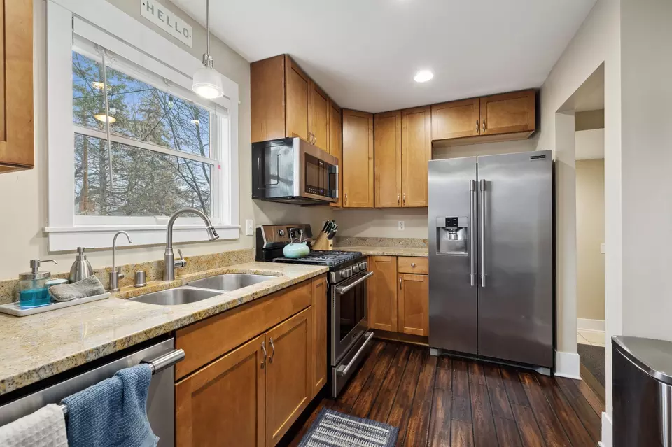 Kitchen - 7640 W 14th St, Saint Louis Park, MN 55426 photo 3 of 5