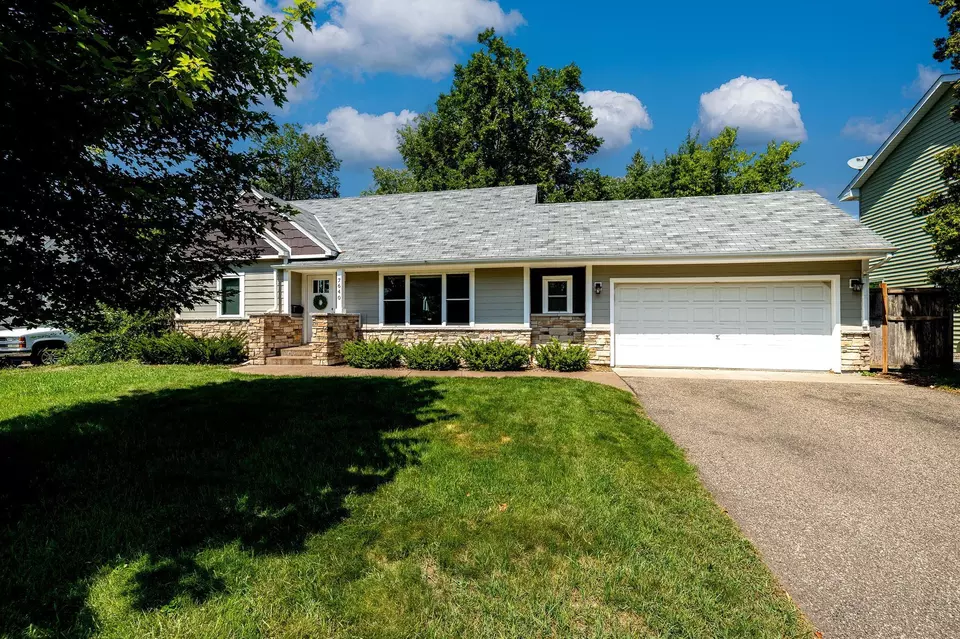 Exterior - 7640 W 14th St, Saint Louis Park, MN 55426 photo 3 of 8
