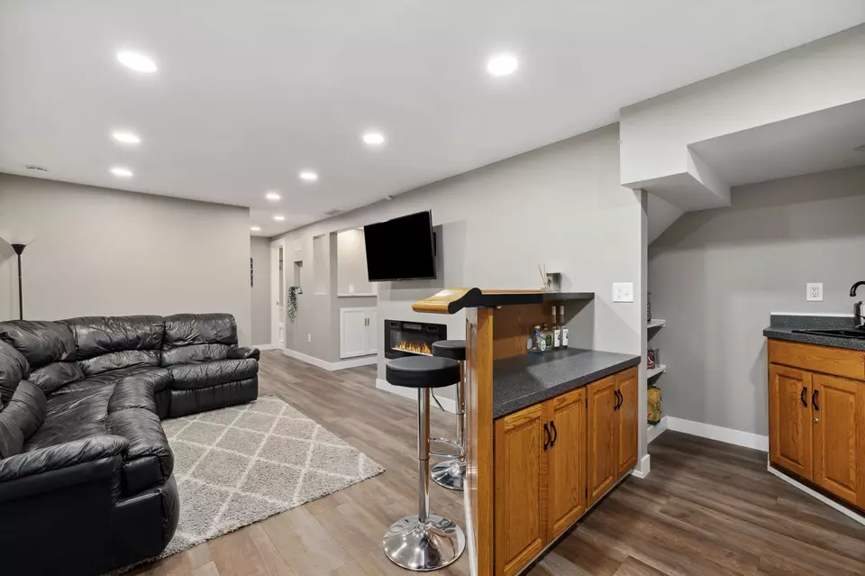 Living - 7640 W 14th St, Saint Louis Park, MN 55426 photo 6 of 6