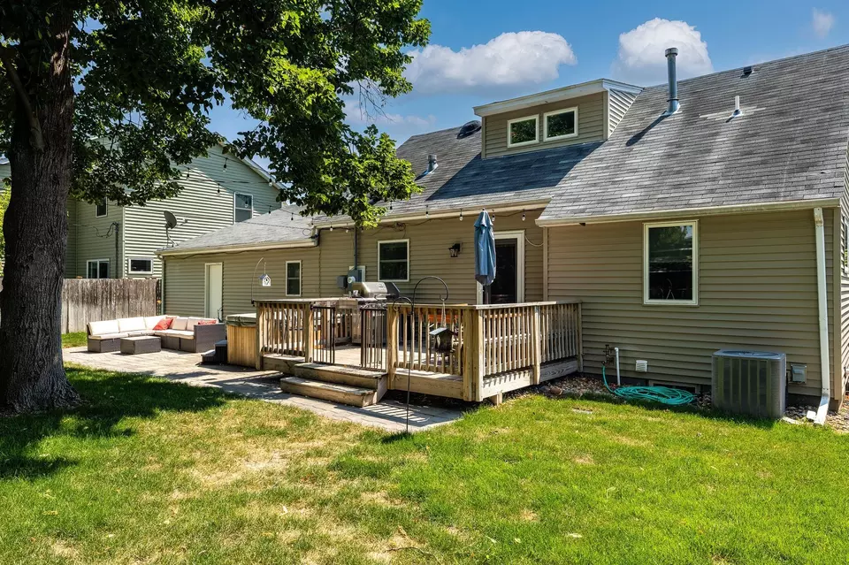 Exterior - 7640 W 14th St, Saint Louis Park, MN 55426 photo 7 of 8