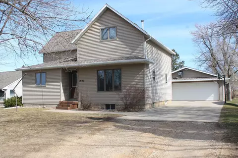 1522 El Mirage St, Bigelow, MN 56117