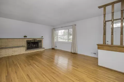 3300 Canterbury Dr, Bloomington, MN 55431 photo 3