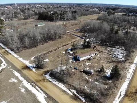 854 3rd St SW, Staples, MN 56479 photo 3