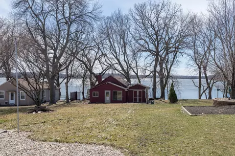 25049 French Dr, Cleveland, MN 56017