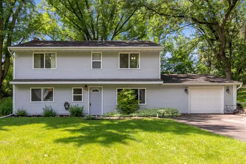 5632 Glen Moor Cir, Minnetonka, MN 55345