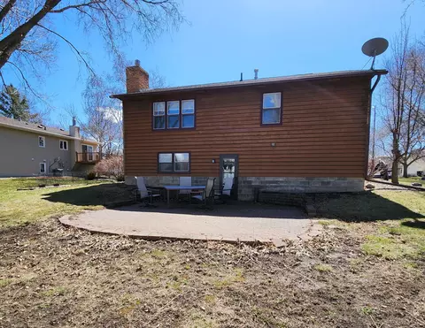 Exterior - 2708 13th Ave NW, Willmar, MN 56201 photo 8 of 12