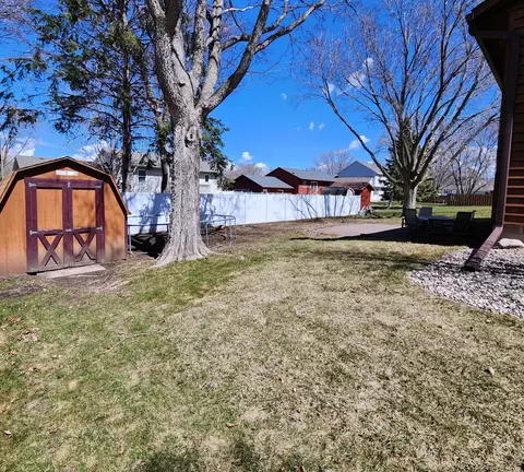 Exterior - 2708 13th Ave NW, Willmar, MN 56201 photo 7 of 12