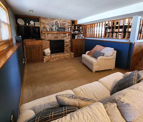 Living - 2708 13th Ave NW, Willmar, MN 56201 photo 6 of 8