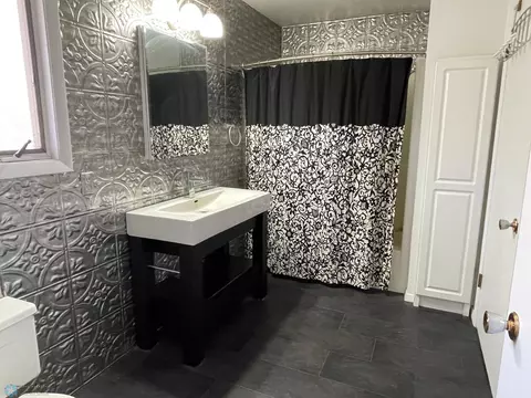 Bath - 1846 210th St, Hendrum, MN 56550 photo 1 of 5