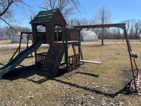 Exterior - 1846 210th St, Hendrum, MN 56550 photo 9 of 21