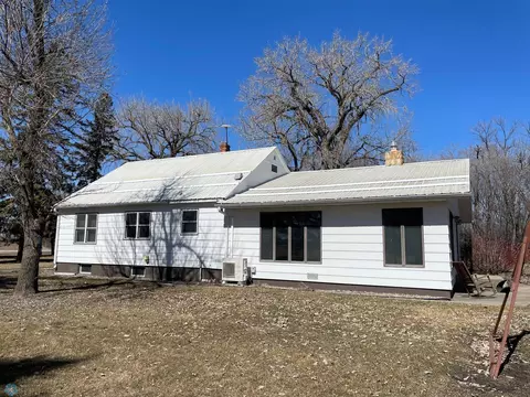 Exterior - 1846 210th St, Hendrum, MN 56550 photo 2 of 21