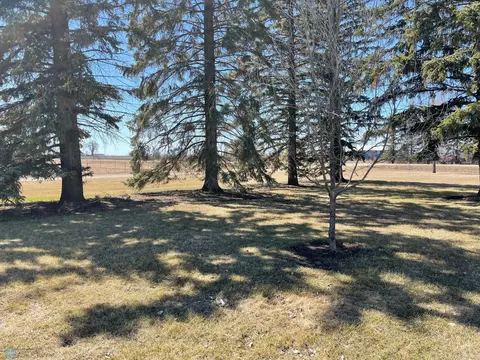 Exterior - 1846 210th St, Hendrum, MN 56550 photo 7 of 21