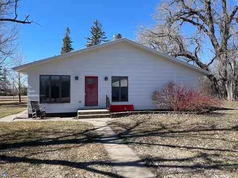 Exterior - 1846 210th St, Hendrum, MN 56550 photo 3 of 21