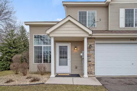 5067 207th St N, Forest Lake, MN 55025